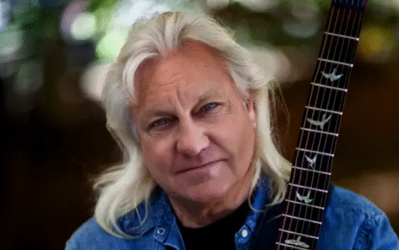 Learn to Play Lead Guitar Like  Pro With Robin Miller